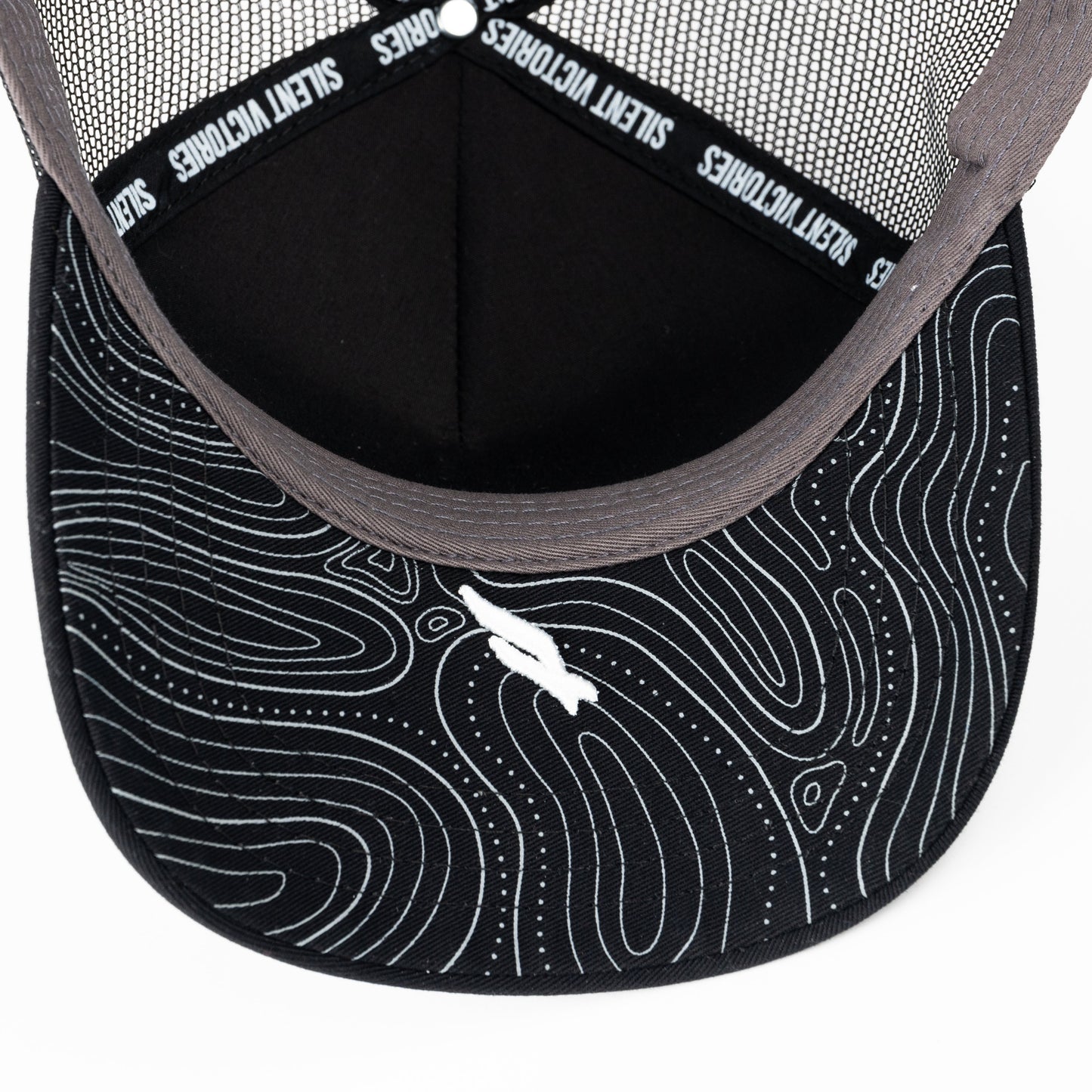 London Beige Navigator